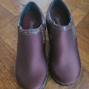 New, berries by aetrex orthodic shoes hp🔥🔥🔥